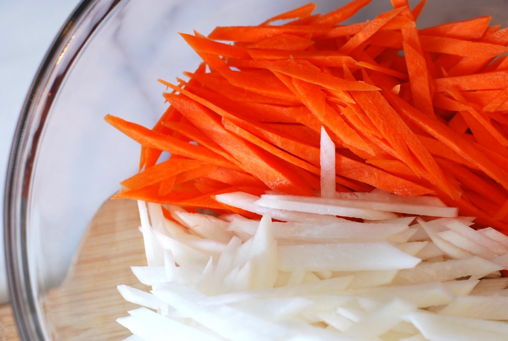 Pickled Daikon & Carrots
