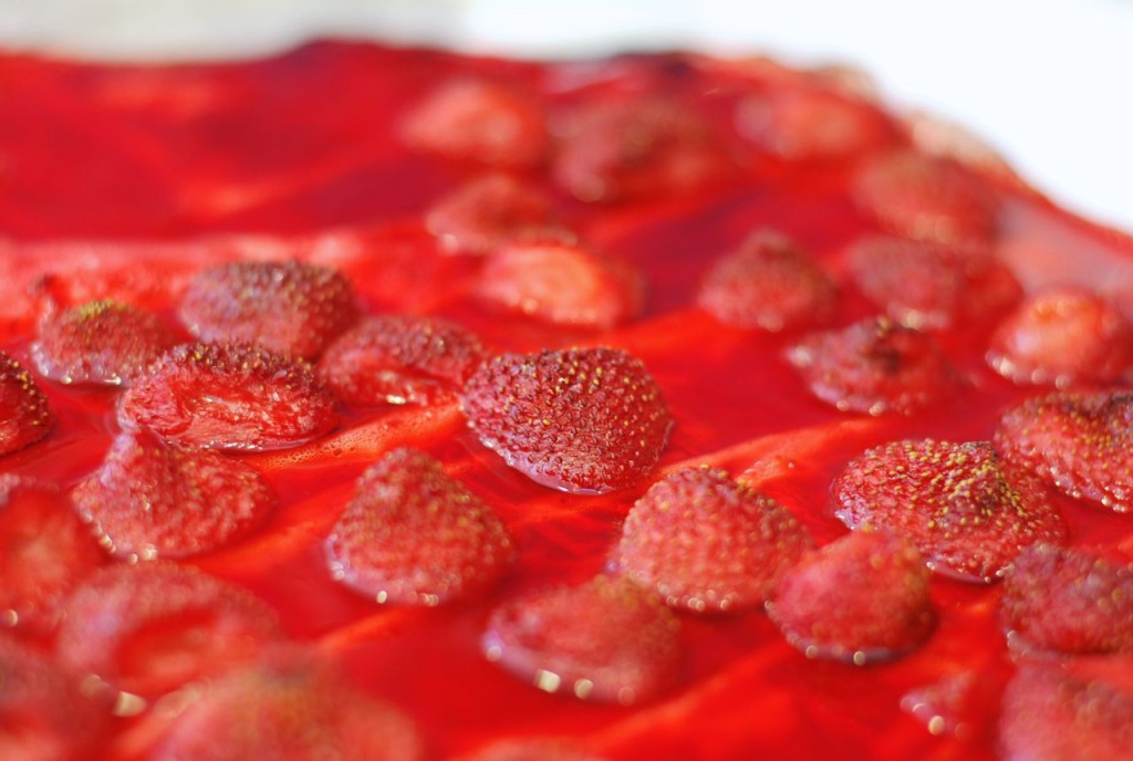 Roasted Strawberry Pupusas with Mint Sugar and Sweet Crema | getinmymouf.com