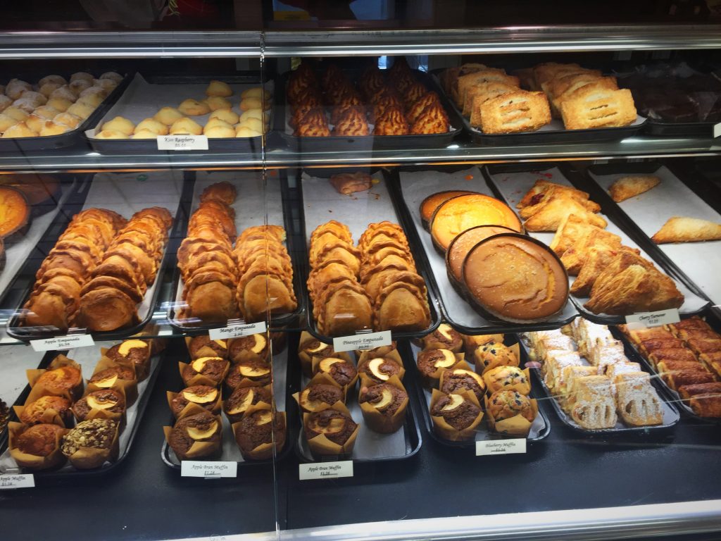 Porto's Bakery Glendale | getinmymouf.com